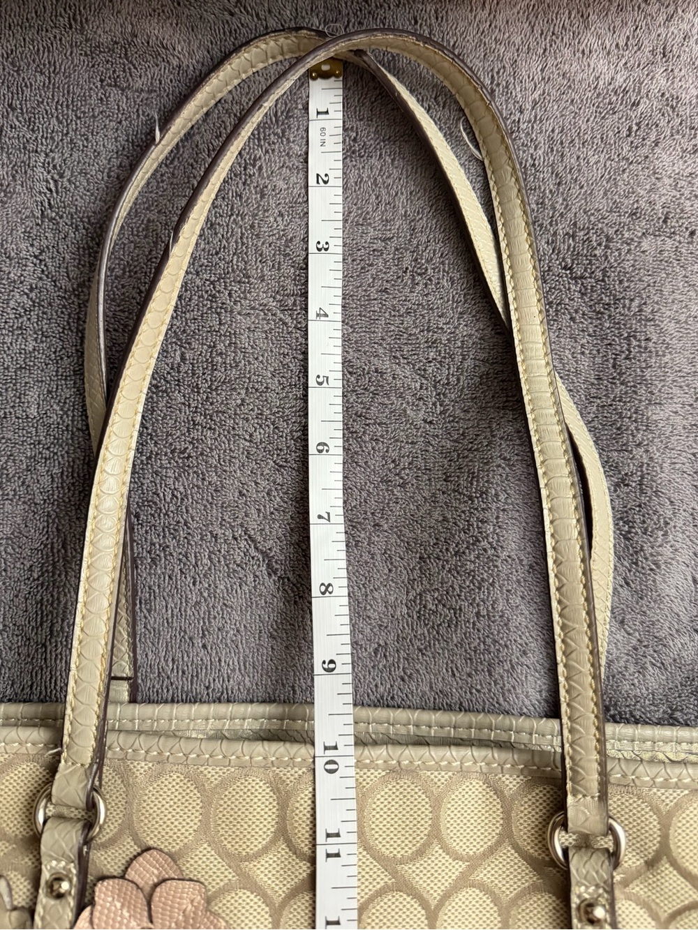 Nine West 3D Flower Purse - Picture 10 of 16